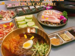 -围炉肉舍•炭烤活鳗•丹东海鲜烤肉(步行街店)