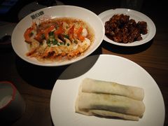 -新白鹿餐厅(滨江银泰店)