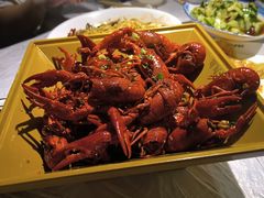 -霄汉牛三鲜湖北砂锅菜(万松园2店)