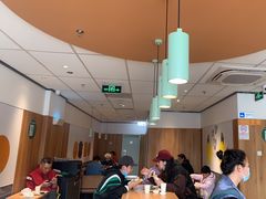 大堂-麦当劳(玉桥中路店)