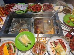 -新艺自助美食城(中山路店)