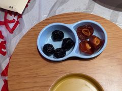 -肥肥虾庄·金牌油焖大虾(首义路店)