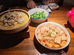 -洞庭土菜小炒馆(易发广场店)