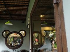 -莓园冰淇淋店