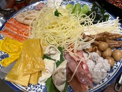 -周小明火锅(黑金冠社区店)