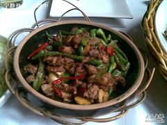 农家小炒肉-鄱阳湖·江西小炒·瓦罐煨汤(五道口店)