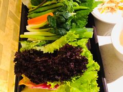 蔬菜拼盘-本家韩国烤肉(青岛万象城店)