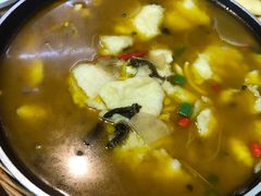 -有红鸡毛店·川菜(建设路店)