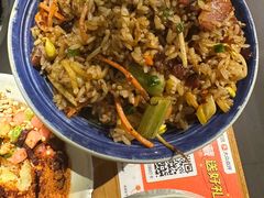 -包整·丝娃娃(一览甲秀楼风景店)