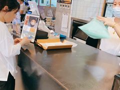 -Dough&Joe团憩(瑞虹天地月亮湾店)