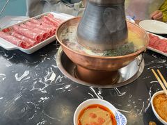 -楼外楼大刀肉传统火锅居(繁荣路店)