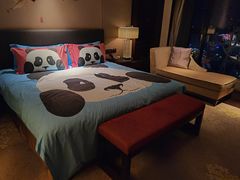 -成都保利公园皇冠假日酒店(熊猫基地店)