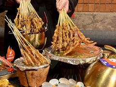 -何师烧烤Pro ·小龙虾·江湖川菜·精酿啤酒(太古里店)