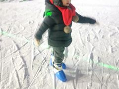 -荣盛康旅野三坡滑雪场