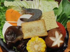 -呷哺呷哺(常营华联店)