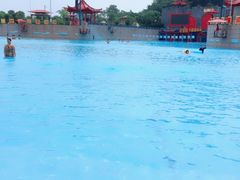 -汤山欢乐水世界
