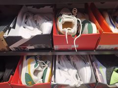 -NIKE佛山胜利换季优惠店