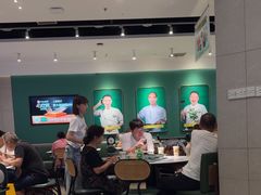 -费大厨辣椒炒肉(黄兴中心广场店)