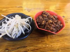 -丽虹云南过桥米线(兴工街店)