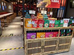 零售区-渝是乎酸菜鱼(龙旗购物中心店)