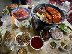 -肖婷姐大铁锅重庆火锅(南湖店)