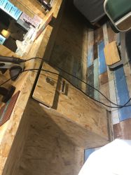 -构想时尚发型会所