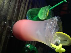 童年-CASTLE 古堡酒吧