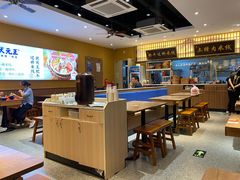 大堂-状元王过桥米线(黄埔至泰广场店)