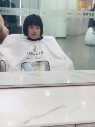 -Kraemer paris·苏豪路易士·嘉玛发廊