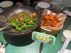 -费大厨辣椒炒肉(太平老街店)