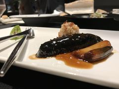 葱烧海参配乌米菌-鲁采LU STYLE(新天地店)