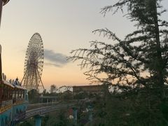 -七彩云南欢乐世界