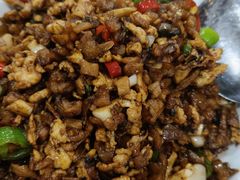 -湖南人家湘菜馆(镇江路店)