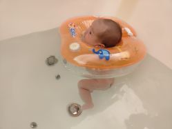 -莲芯花月子会所