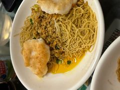 墨鱼饼蟹黄捞面-牛记咖喱美食(十月初五日街店)