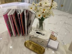 -初颜品佑肌肤管理