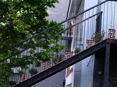 -钟书阁(珍园店)