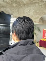 -宫铭烫发染发接发店