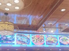 -乡土特色.冷锅鱼.牦牛肉汤锅