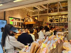 -面包工坊(七彩云南第一城店)