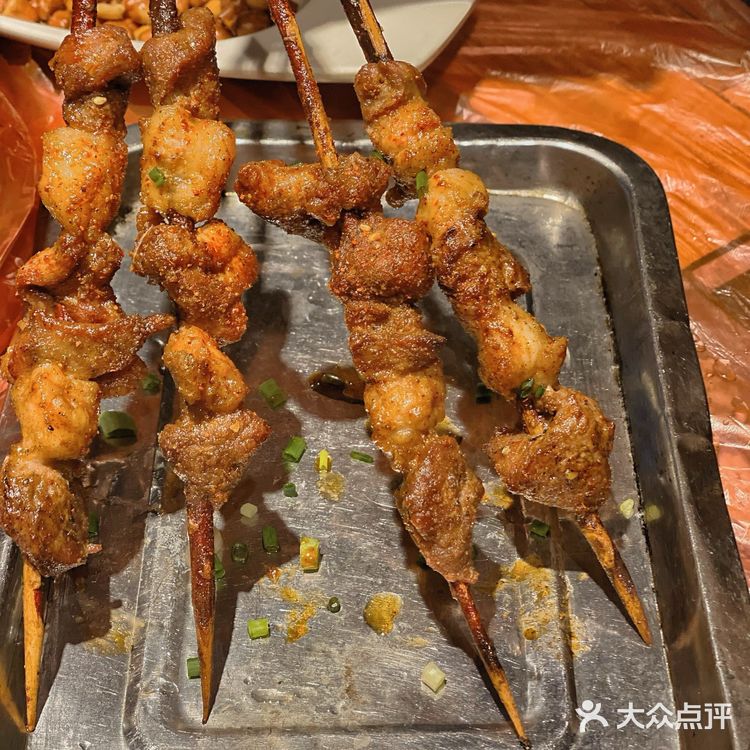 缘起于一锅羊蝎子,一盆小龙虾喜爱的餐厅