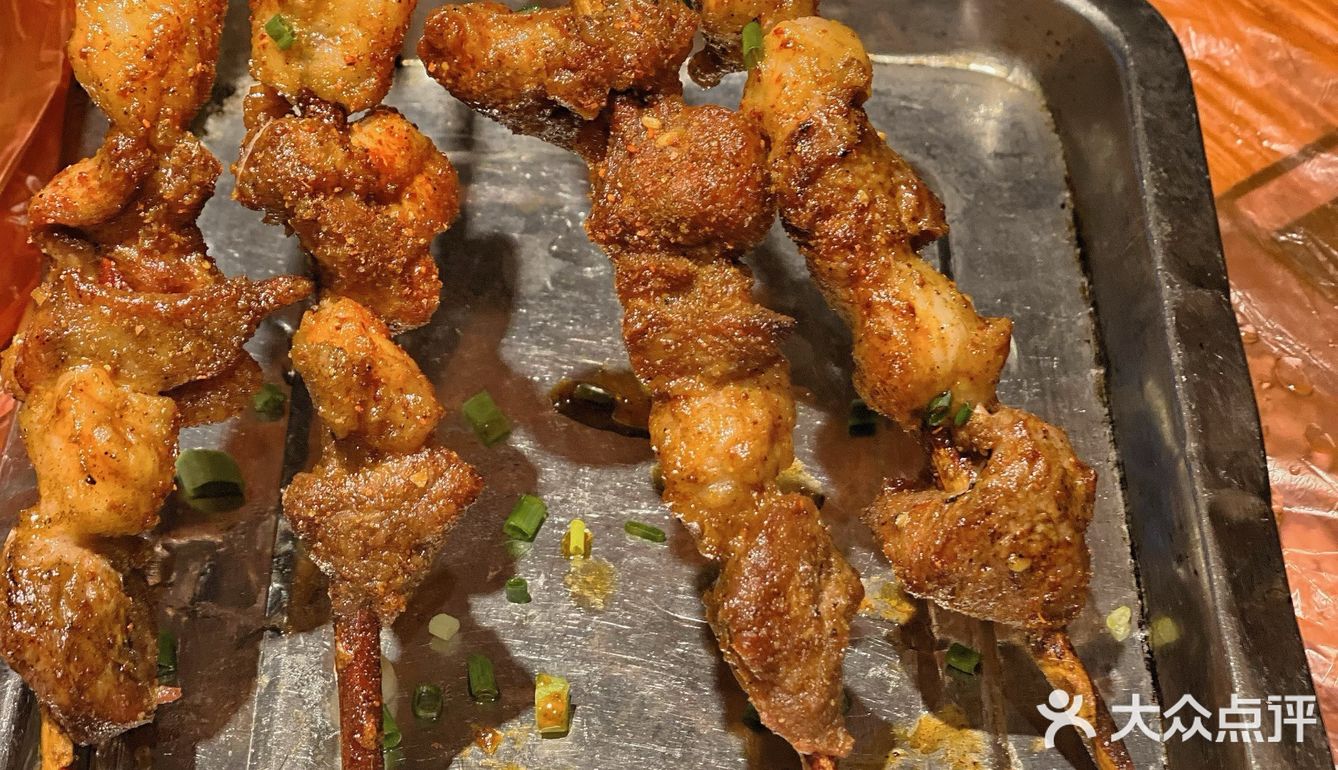 缘起于一锅羊蝎子，一盆小龙虾喜爱的餐厅