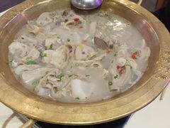 -霄汉牛三鲜湖北砂锅菜(万松园2店)