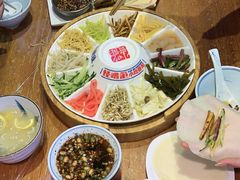 -怪噜范·老贵阳街头名小吃(鸿通城店)