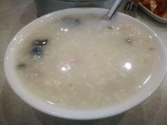 -胡成记口蘑龙眼包子(盐道街店)