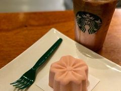 浪漫樱花形蛋糕-星巴克(天津五大道店)