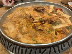 -喇喇排骨火锅·传统韩式脊骨汤(望京西园总店)