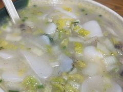 -黄阿姨锅贴大王(万航渡路店)