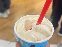 -DQ·蛋糕·冰淇淋(湖景东路店)