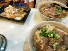 -大师傅粥品(埃华街)